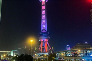 Shanghai Nostalgic Journey： Take a time machine and return to the bustling streets of old Shanghai.